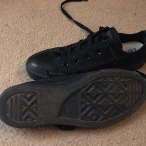 Black Converse